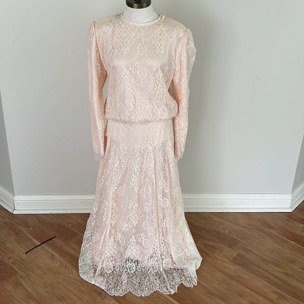 Vintage Jessica McClintock cream lace and peach with peach scarf dress s…